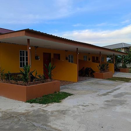 Alfa Roomstay Pantai Cenang  Eksteriør billede
