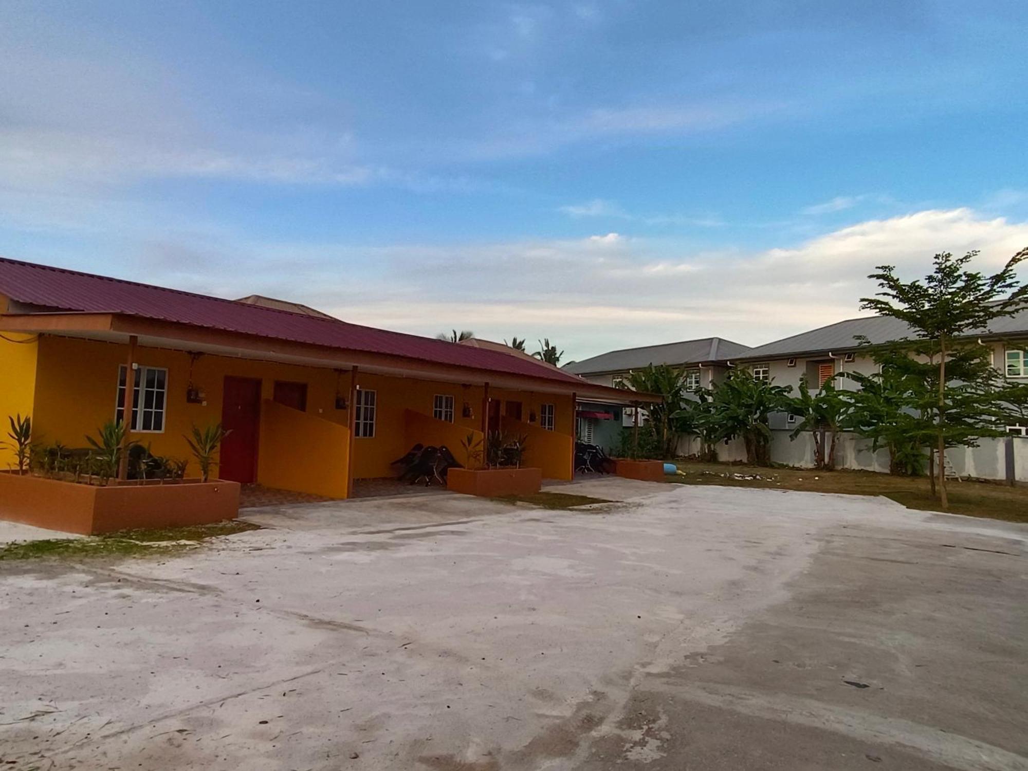 Alfa Roomstay Pantai Cenang  Eksteriør billede